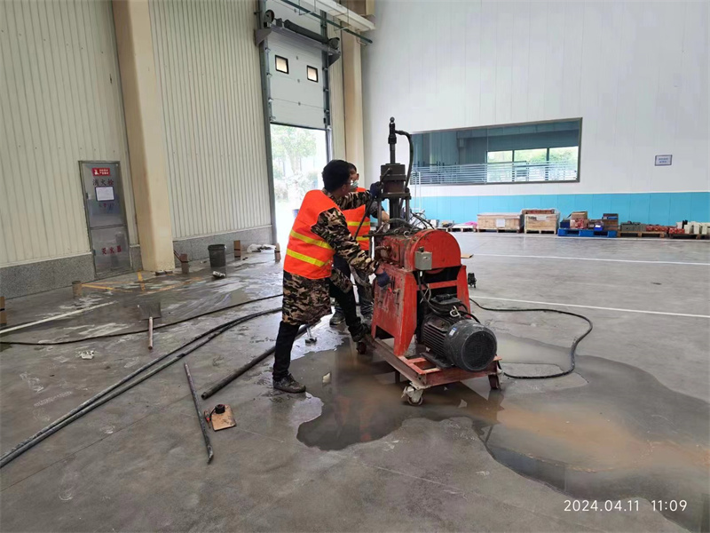 乐陵厂房地面下沉塌陷注浆加固施工